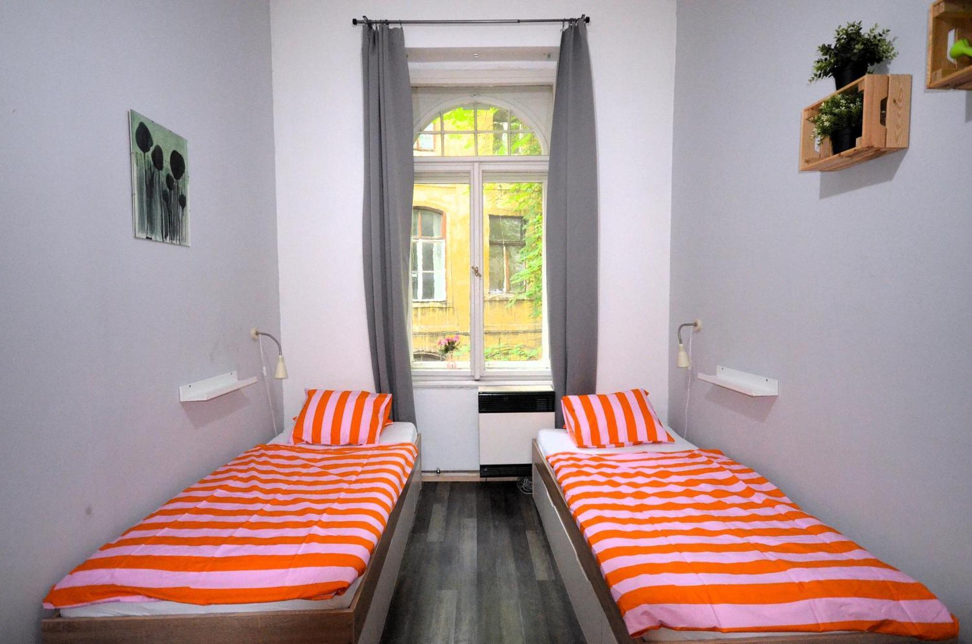 Хостел Travel&joy Backpackers